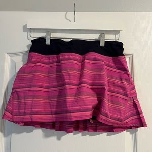 RARE LULULEMON PACE SETTER SKIRT SIZE 6